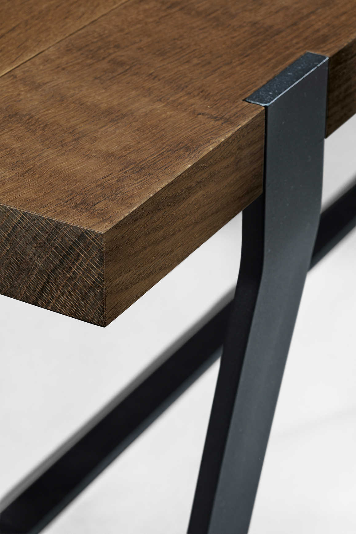 janua_bb11_d_19_tisch_clamp_marc_rau_w