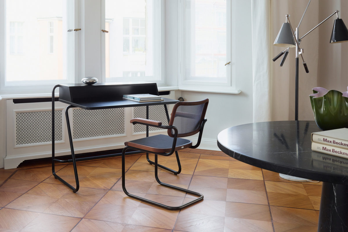 von THONET Sekretär S 1200, Stuhl s 64 N