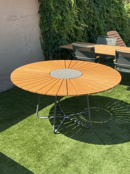Circle Outdoor Table von Houe