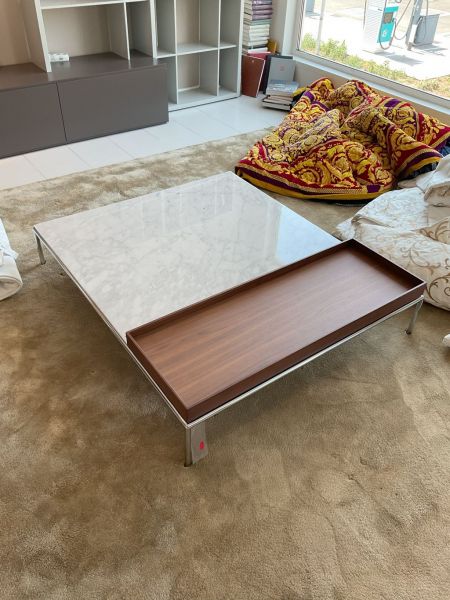 Couchtisch MEX-HI von Cassina