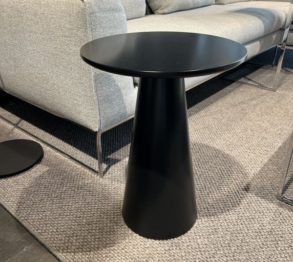 Conic Beistelltisch von Cor