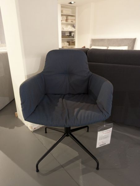 Leya Armchair high