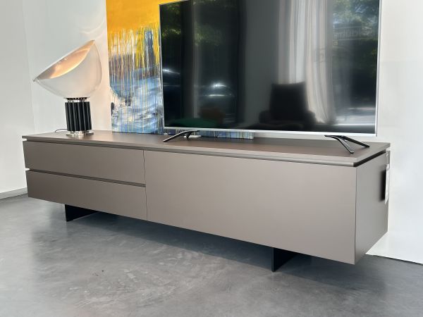 Lowboard Cube Bold von Interlübke