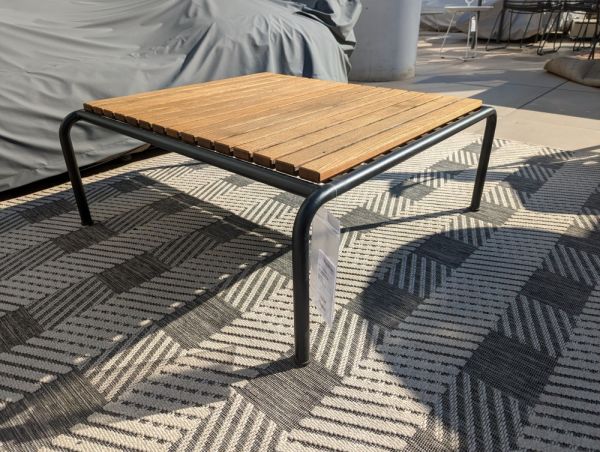 Avon Lounge Table von HOUE