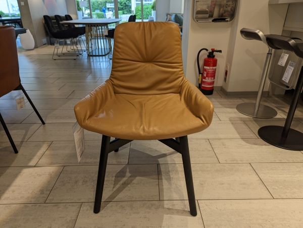 Leya Armchair Low von Freifrau