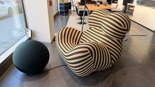 Sessel UP mit Fußhocker von B&B Italia