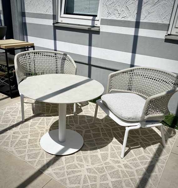 Low Dining Table T-Table Outdoortisch von Tribu